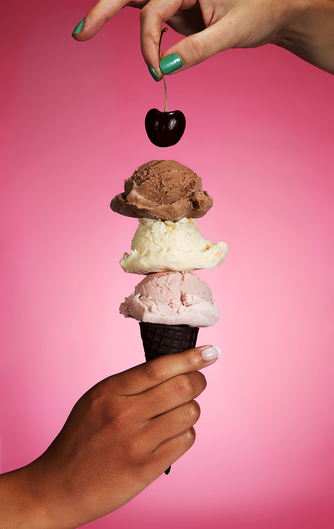 New-york-Icecream-photographer-Ice-Cream-Cone-and-cherry
