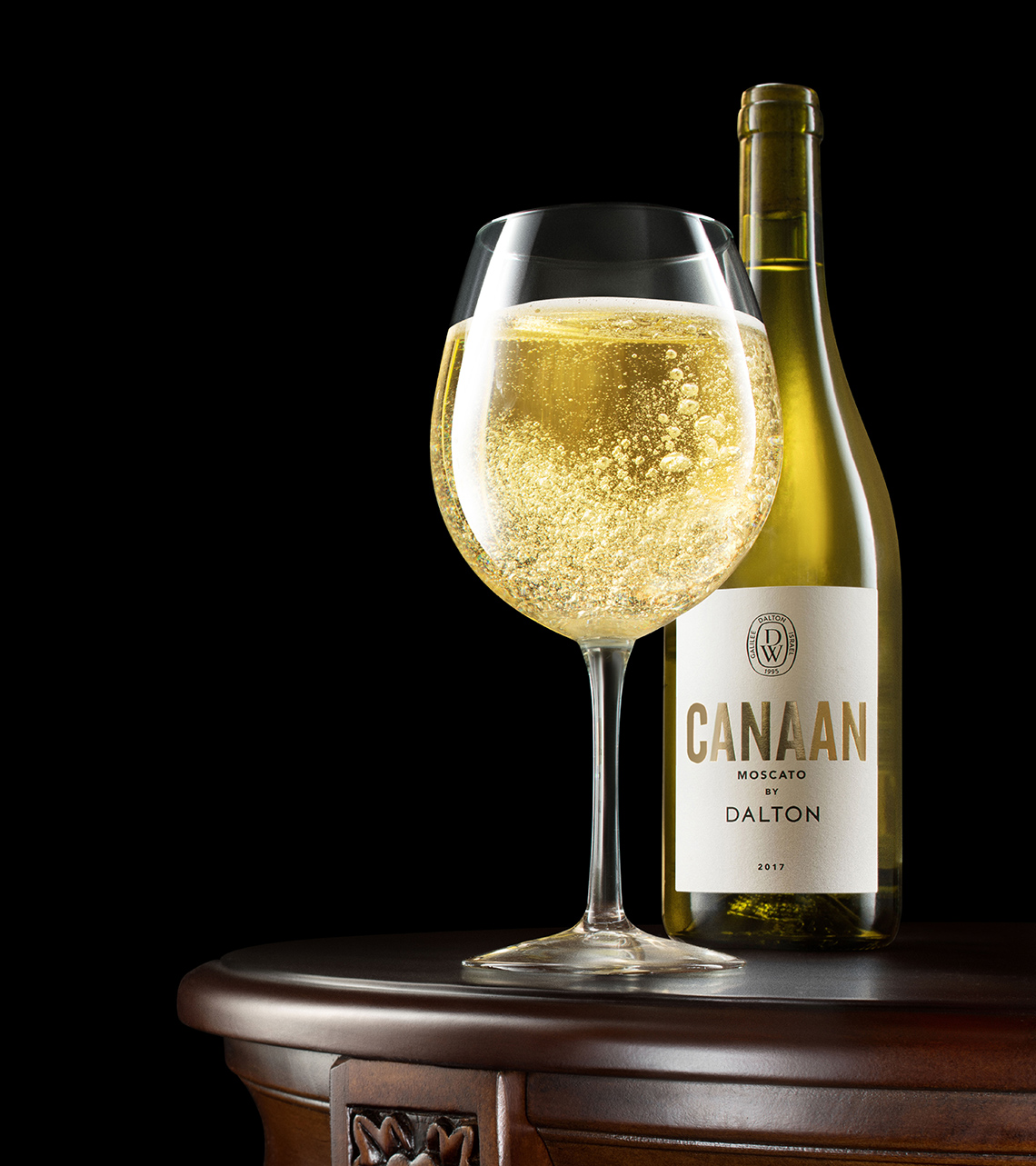 New-york-still-life-photography-drink-photographer-based-in-new-york-Cannan-Wine